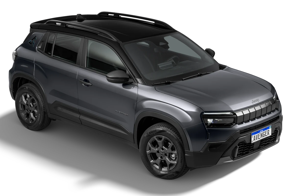Jeep Avenger Altitude, três quartos frontal